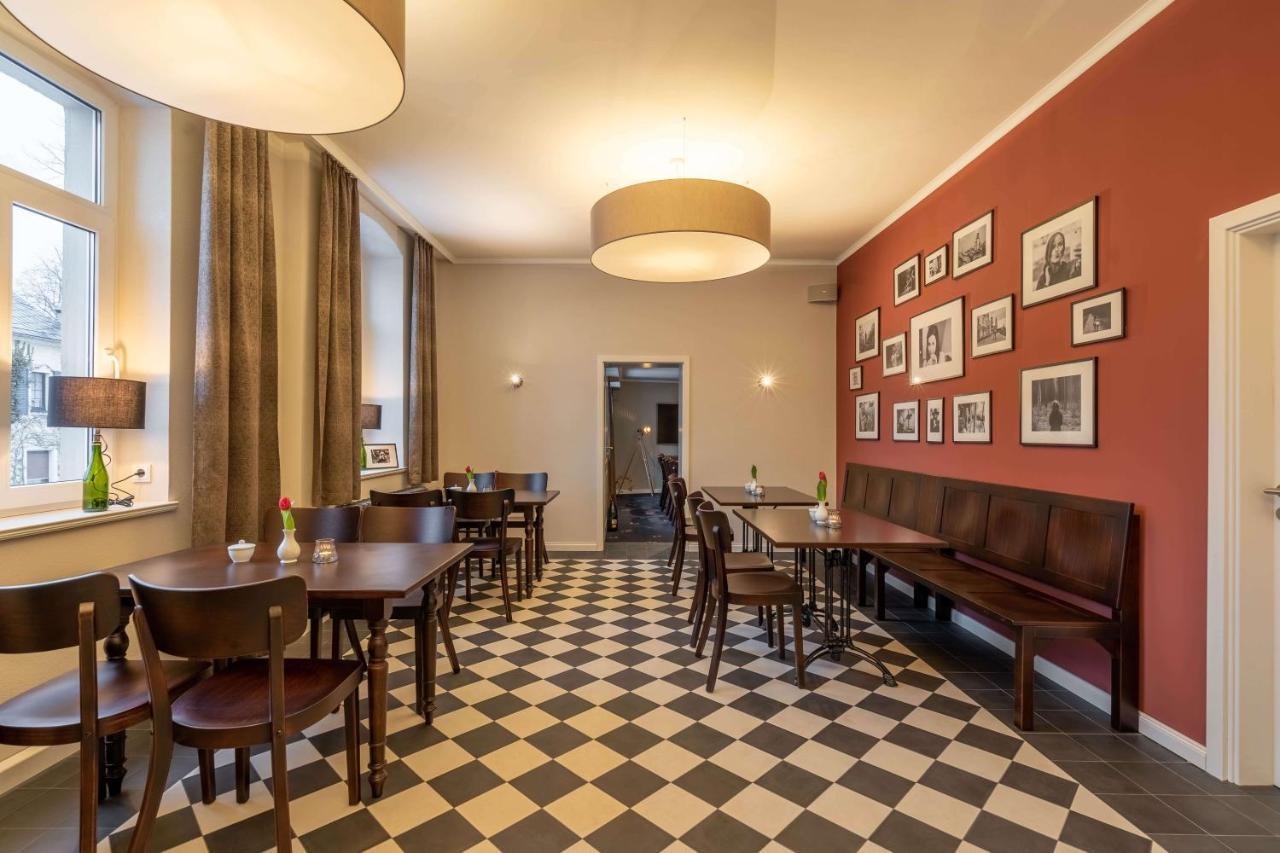 Logis Hotel Quartier 5, Saechsische Schweiz, Mit Restaurant, Cafe & Bar Kurort Gohrisch Eksteriør bilde